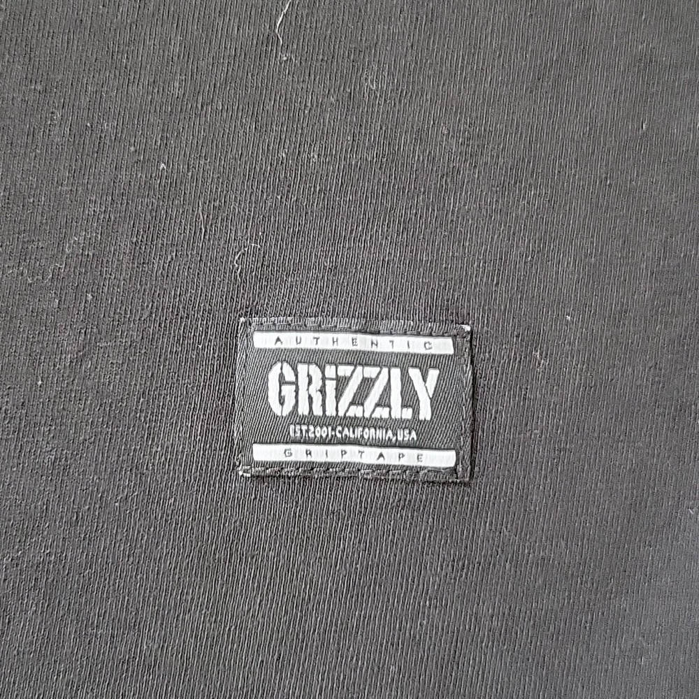 Grizzly Griptape Short Sleeve - Picture 4 of 5